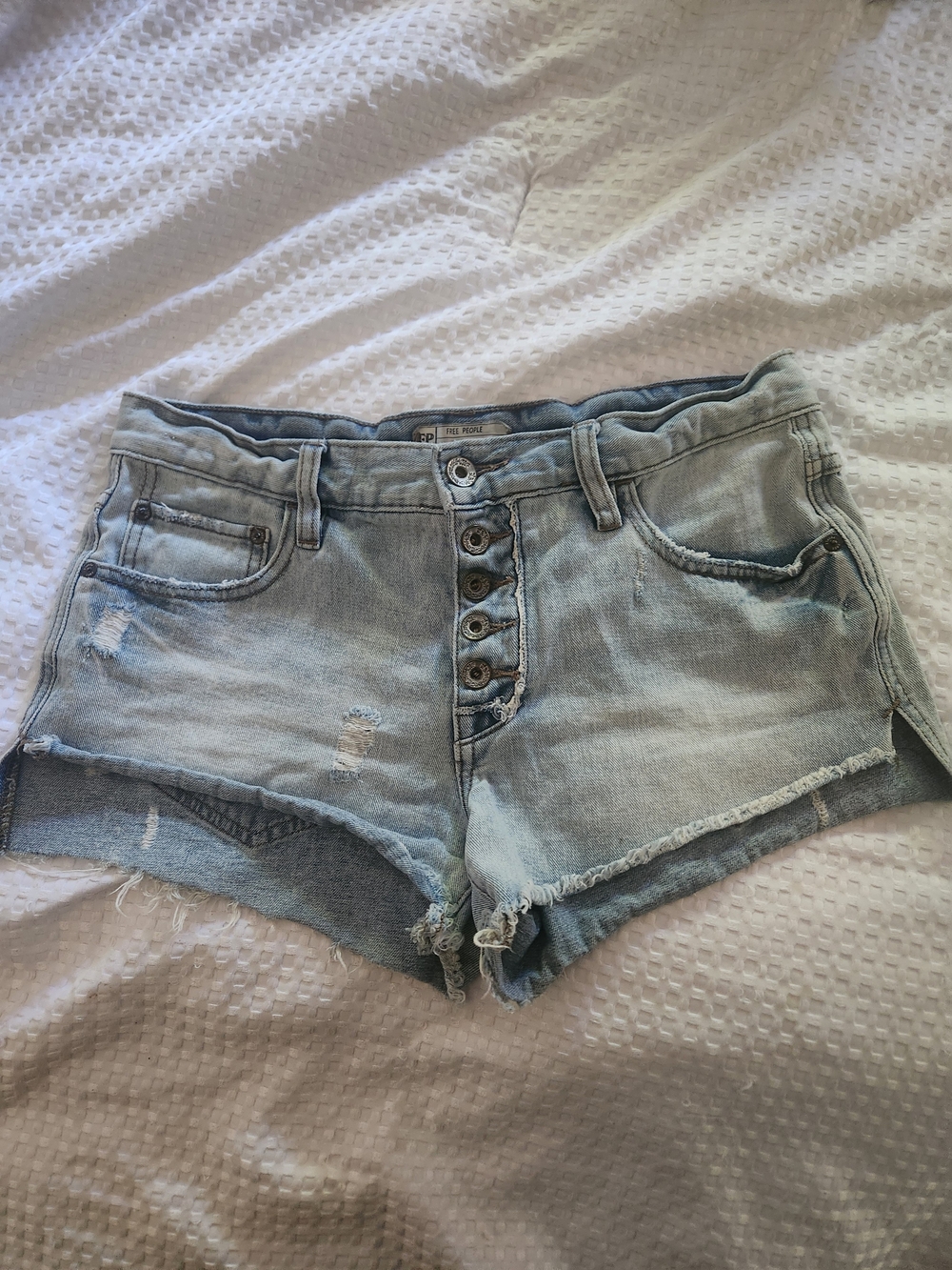 Free People Light Wash Button-Front Denim Shorts